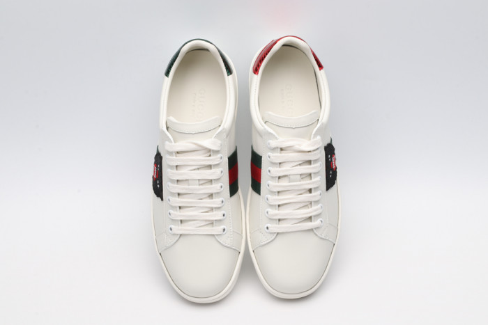 G*u*i low-top sneaker